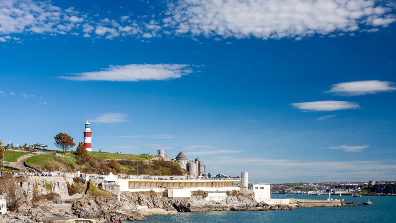Plymouth Hoe & lighthouse